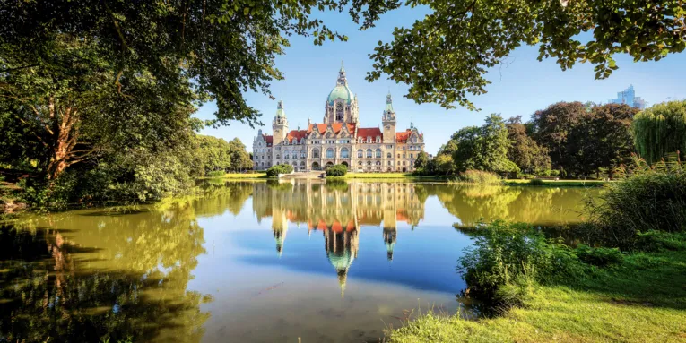 Neues Rathaus von hinten